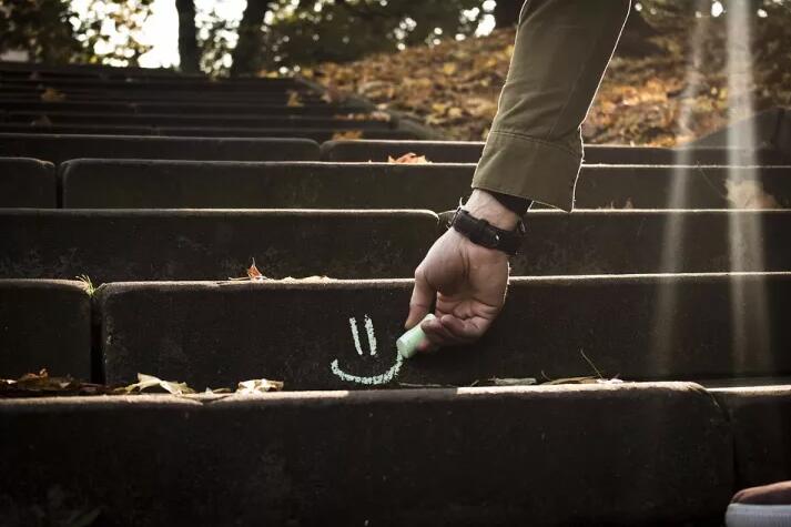 年轻人,你可涨点儿薪吧!