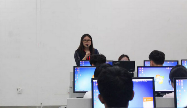 1562811520936434.jpg 配图5 云和数据UI培训班开班仪式顺利举行.jpg